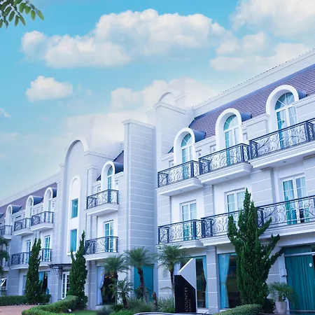 Bisinii Boutique Hotel-2